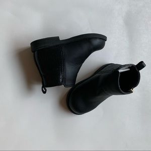 Black toddler booties!